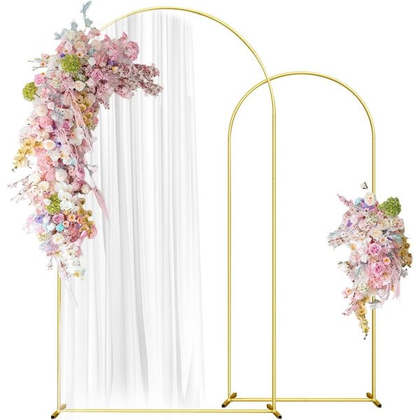 Arche dorée en métal pour mariage